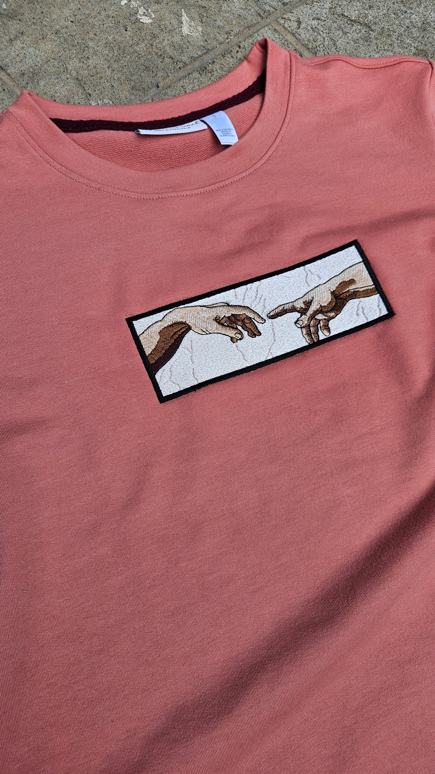 Playera French Terry 270 gsm - Bordado La Creación de Adan